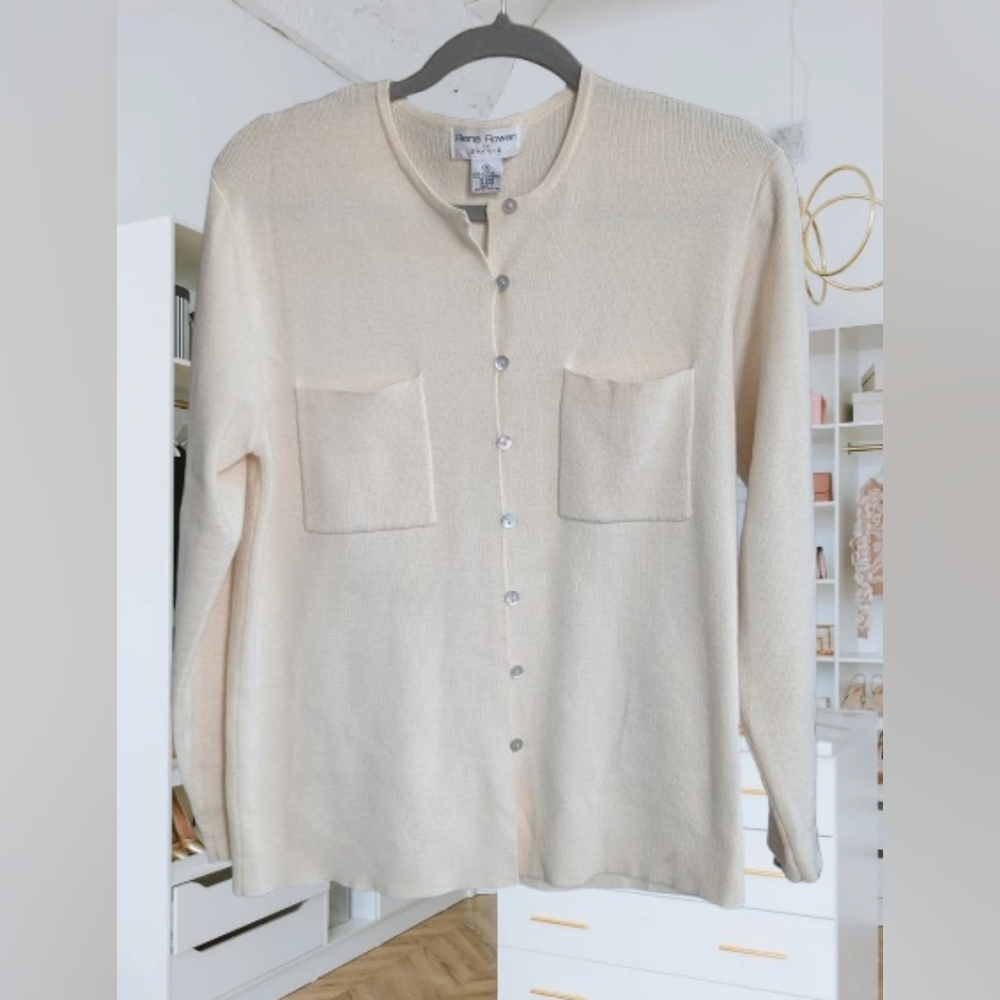 Rena Rowan Saville Lambswool Cardigan Sz Medium UK Made Mother of Pearl‎ Buttons